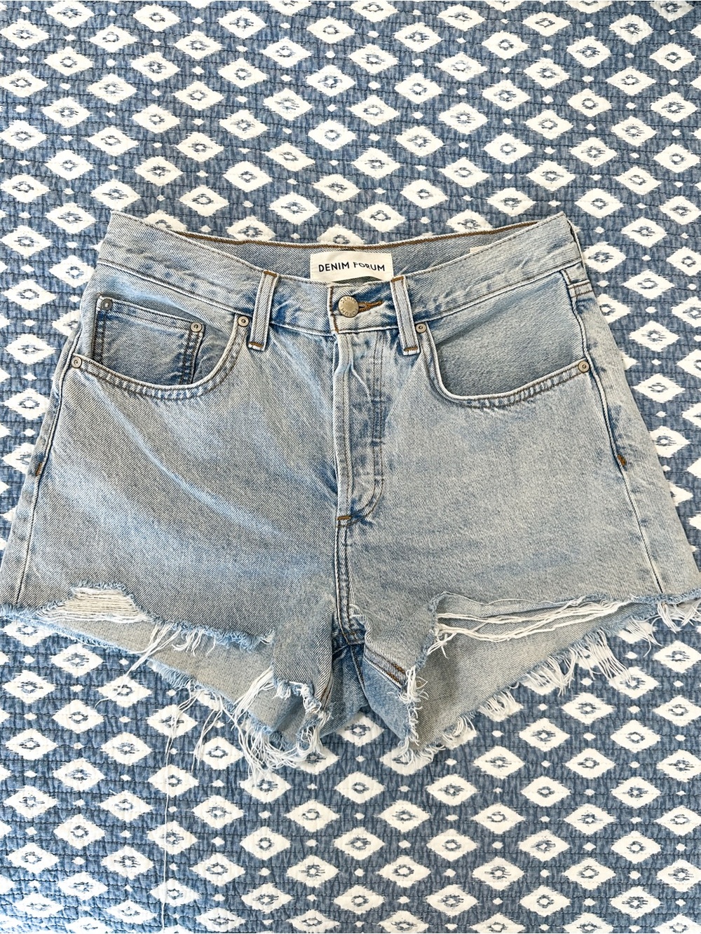 Denim Forum '90s Vintage Cut Off Denim Shorts 27 Button Fly Hi-Rise